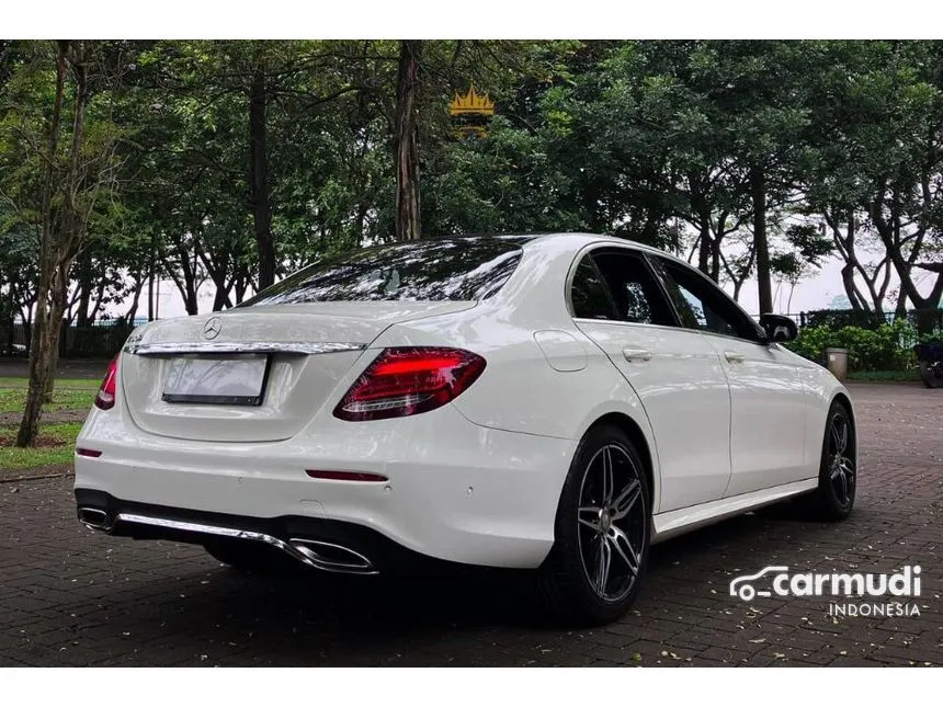 2017 Mercedes-Benz E300 AMG Line Sedan