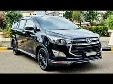 2019 Toyota Innova Venturer 2.0 AT Hitam Record Resmi!!