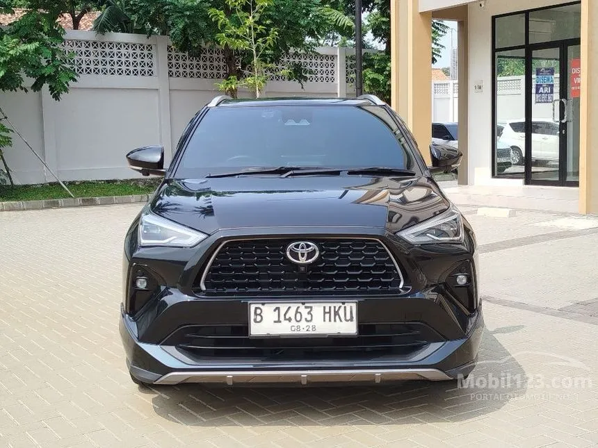 2023 Toyota Yaris Cross S HV with GR Parts Aero Pkg SUV