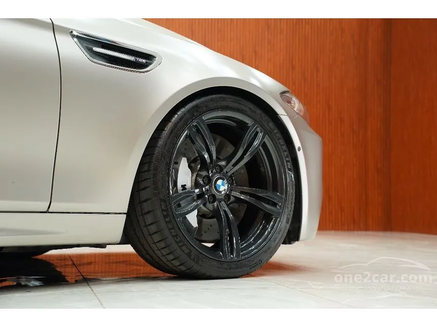 2015 BMW M5 Sedan