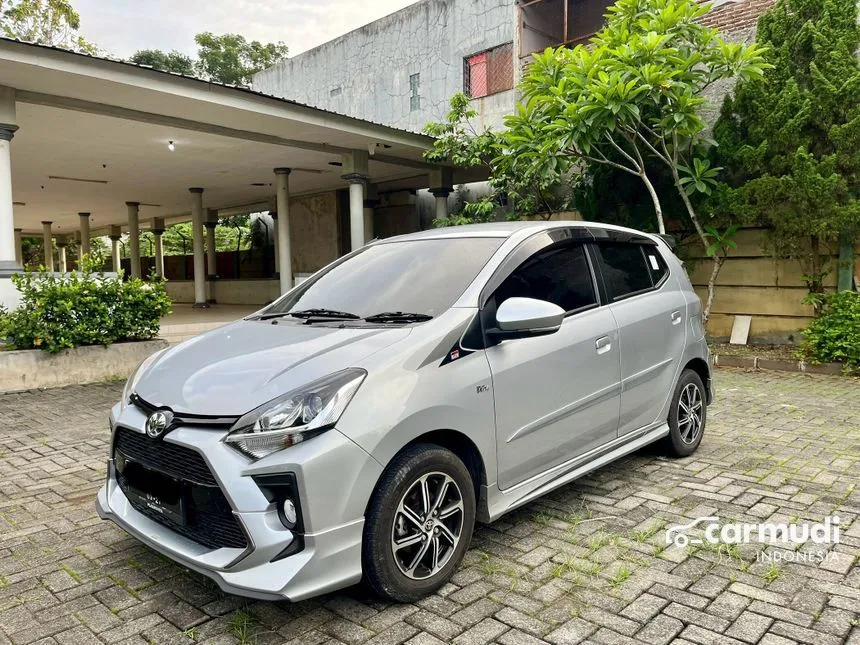 Jual Mobil Toyota Agya 2022 GR Sport 1.2 di Jawa Tengah Automatic Hatchback Silver Rp 155.000.000