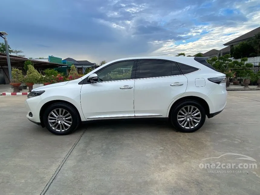2014 Toyota HARRIER Premium Wagon