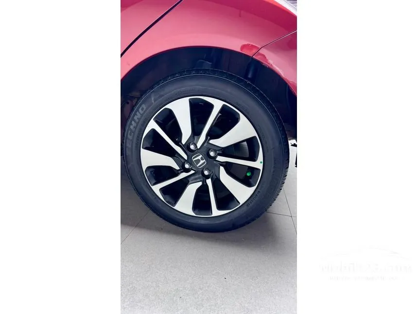 2018 Honda Brio RS Hatchback
