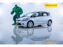 2011 Honda Jazz 1.5 (ปี 08-14) SV i-VTEC Hatchback AT