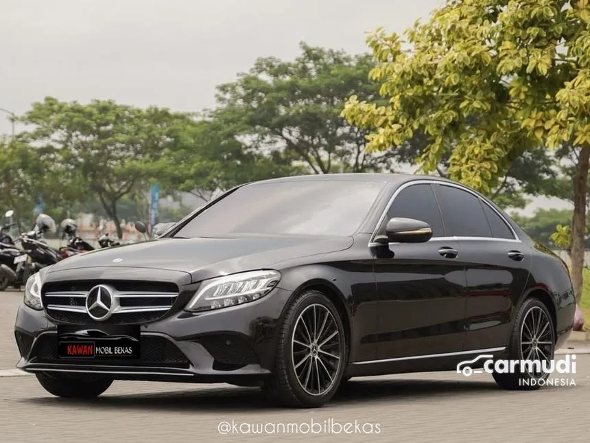 2019 Mercedes-Benz C200 EQ Boost Sedan