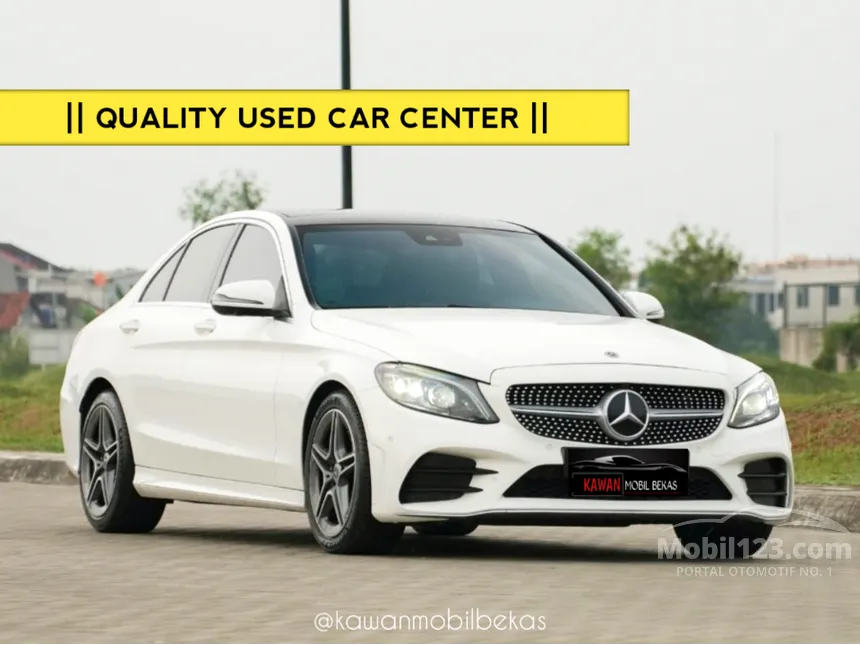 2019 Mercedes-Benz C300 AMG Line Sedan