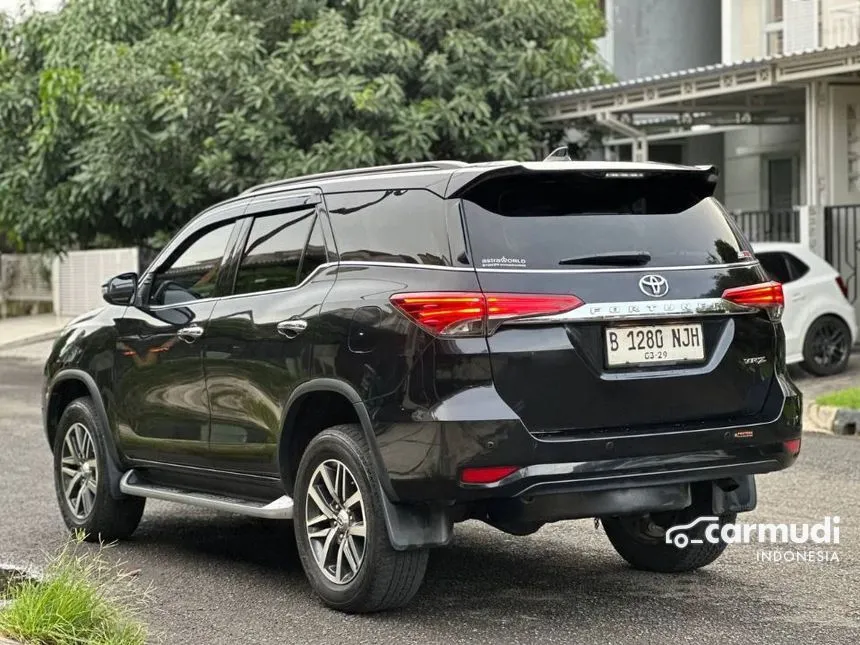 2019 Toyota Fortuner VRZ 4X2 SUV