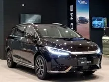 2026 BYD M6 0.0 Superior Captain 6 Seater MPV