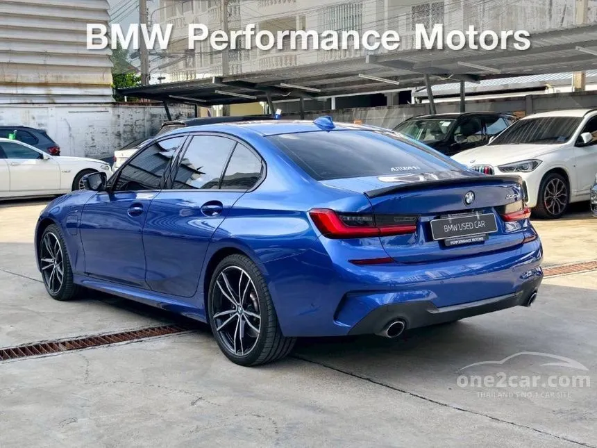 2021 BMW 330e M Sport Sedan