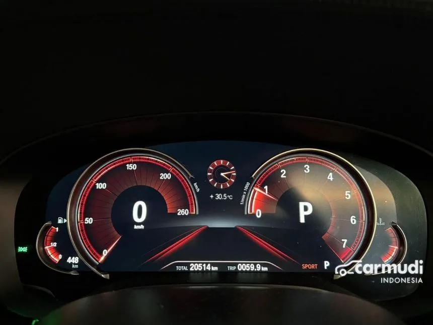 2018 BMW 530i Luxury Sedan