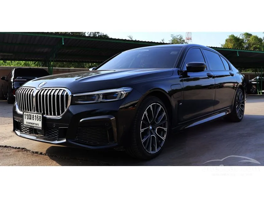 2019 BMW 745Le xDrive M Sport Sedan