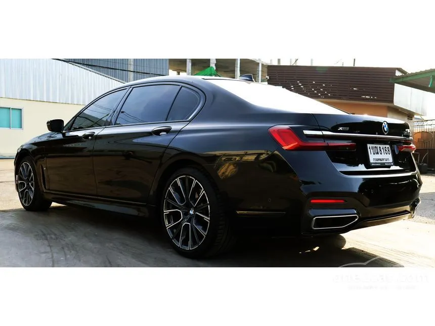2019 BMW 745Le xDrive M Sport Sedan