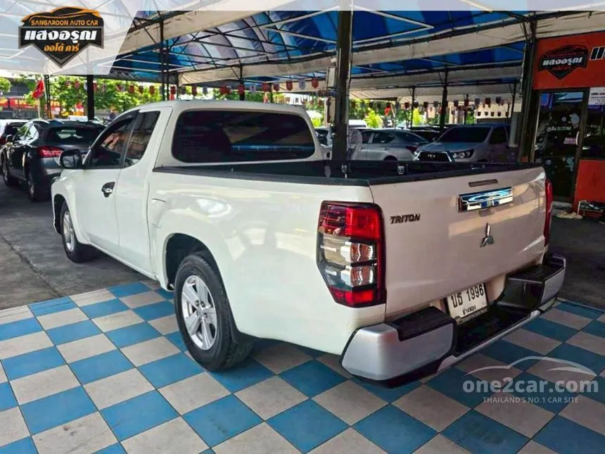 2020 Mitsubishi TRITON GLX Mega Cab Pickup