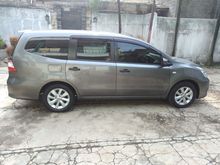 Jual Cepat Mobil Bekas dengan Rutin Service Berkala