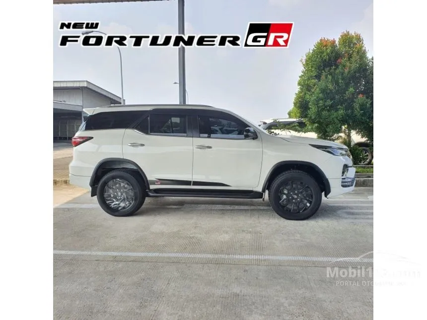 2023 Toyota Fortuner GR Sport SUV