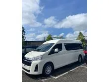 2025 Toyota Hiace 2.8 Premio Van Putih Harga Termurah