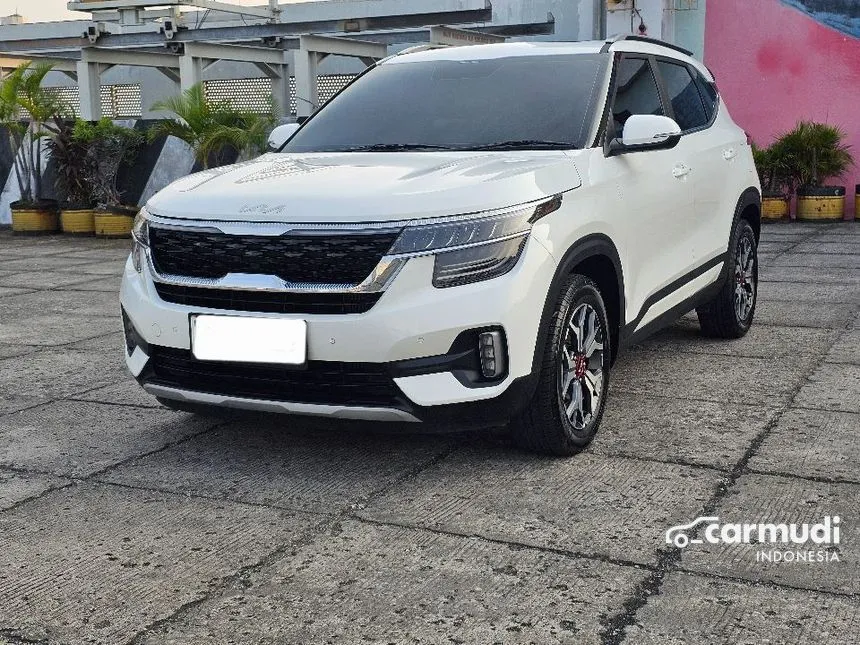 2022 KIA Seltos EX+ SUV