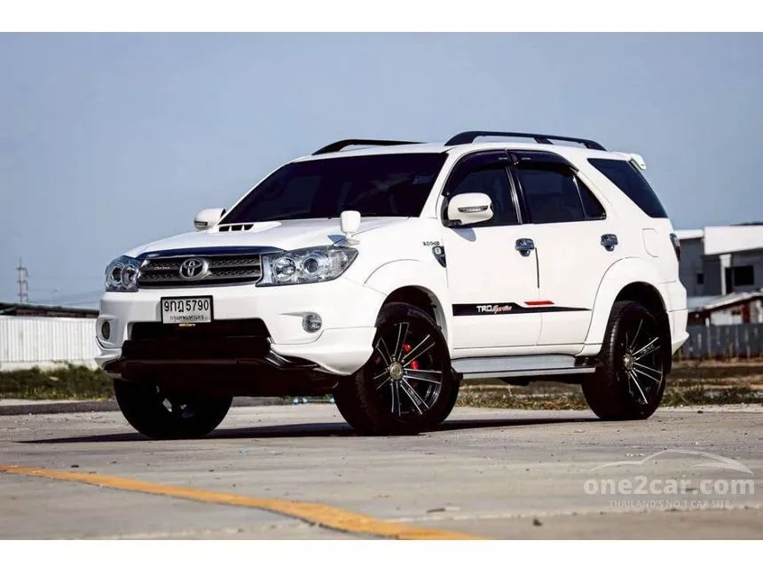 2010 Toyota FORTUNER TRD Sportivo SUV