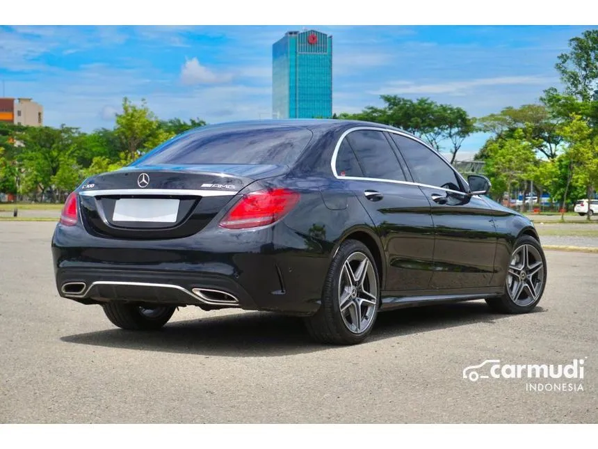2019 Mercedes-Benz C300 AMG Line Sedan