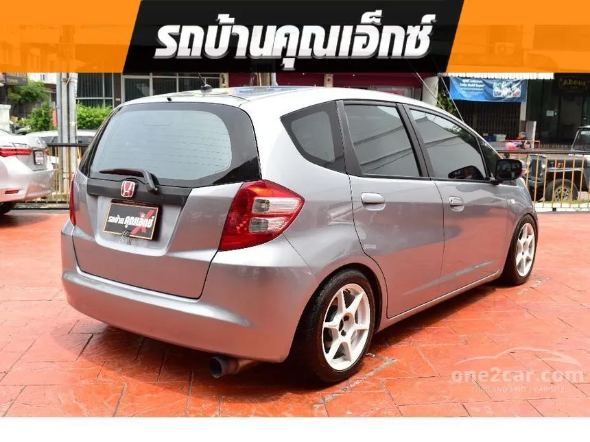 2010 Honda Jazz S i-VTEC Hatchback