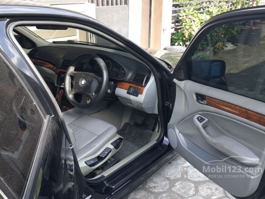 Jual Mobil  BMW  318i 2002 E46 2 0 di Yogyakarta  Automatic 