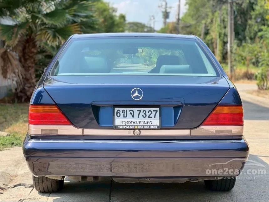 1995 Mercedes-Benz S280 Sedan