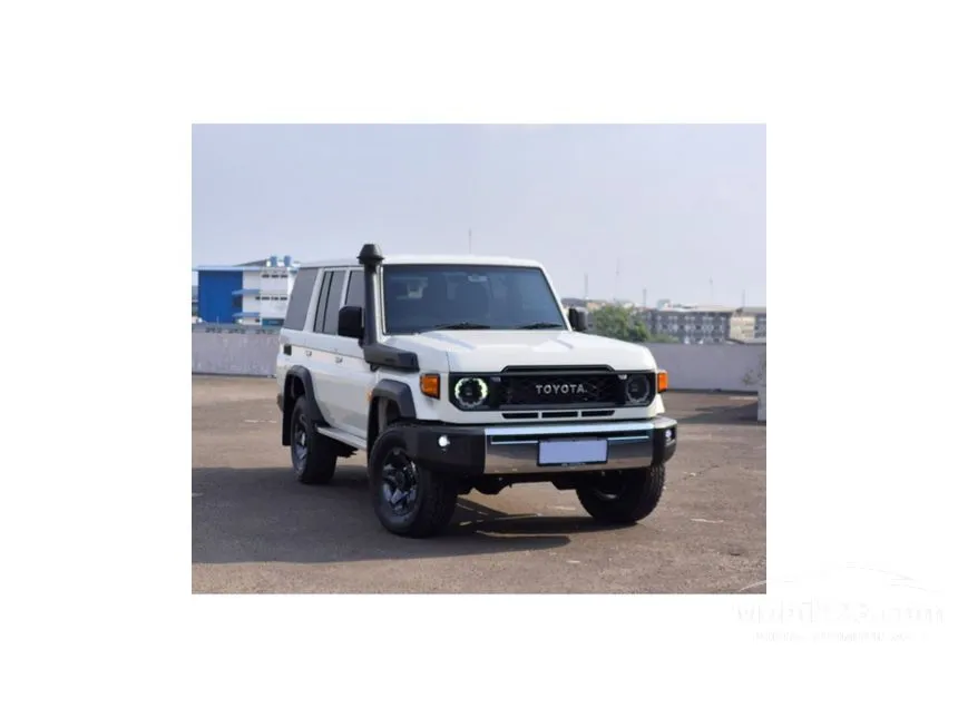 2026 Toyota Land Cruiser 70 GXL SUV