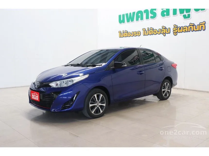 2020 Toyota Yaris Ativ Mid Sedan