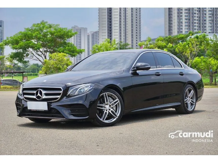 2017 Mercedes-Benz E300 AMG Line Sedan