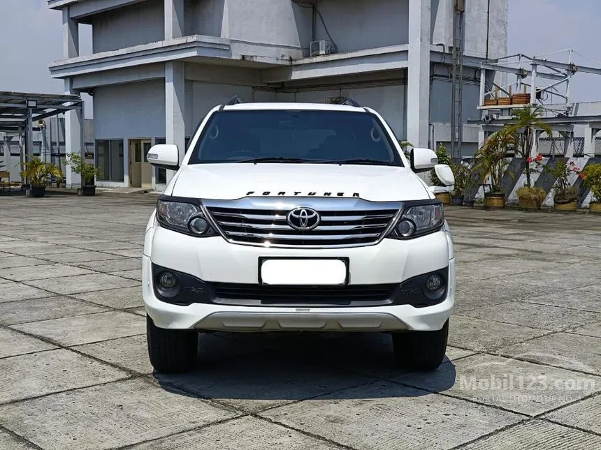 2013 Toyota Fortuner G Lux TRD 4X2 SUV
