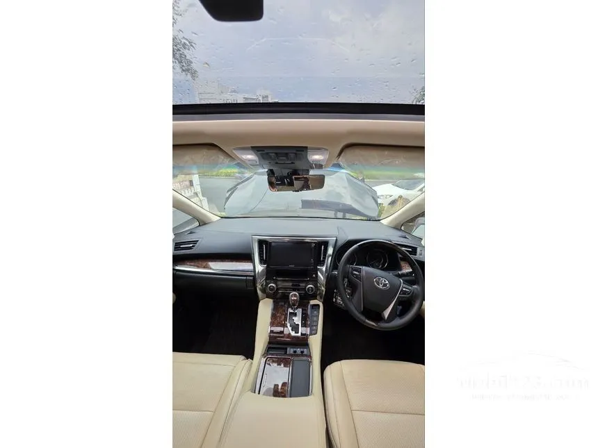 2023 Toyota Alphard G MPV