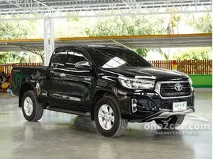 2018 Toyota HILUX REVO 2.4 E Plus Prerunner Smart Cab Pickup