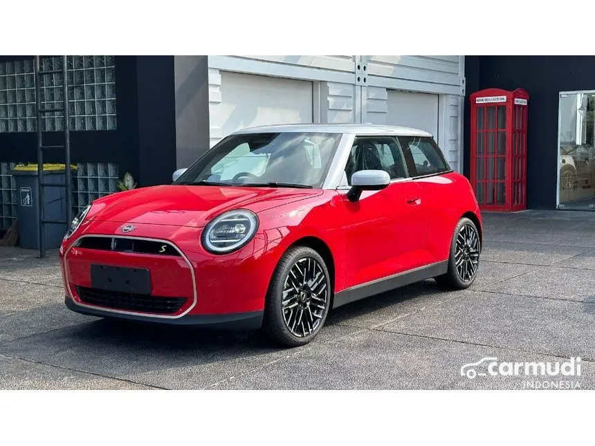 2025 MINI Cooper Cooper SE Hatchback