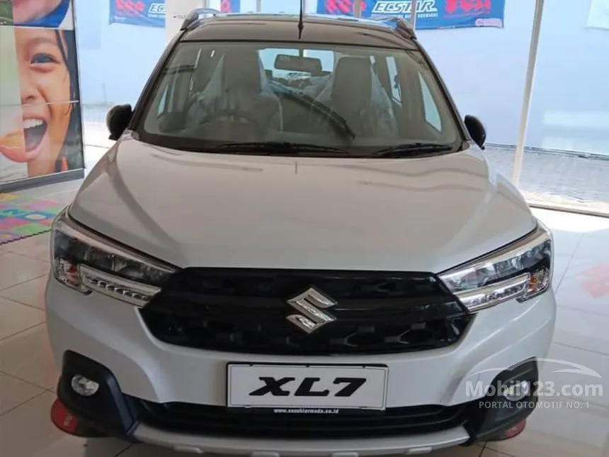 Jual Mobil Suzuki XL7 2024 ALPHA Hybrid 1.5 di Banten Automatic Wagon Putih Rp 235.000.000