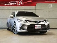 2023 Toyota CAMRY 2.5 (ปี 18-24) HEV Premium Luxury Sedan AT