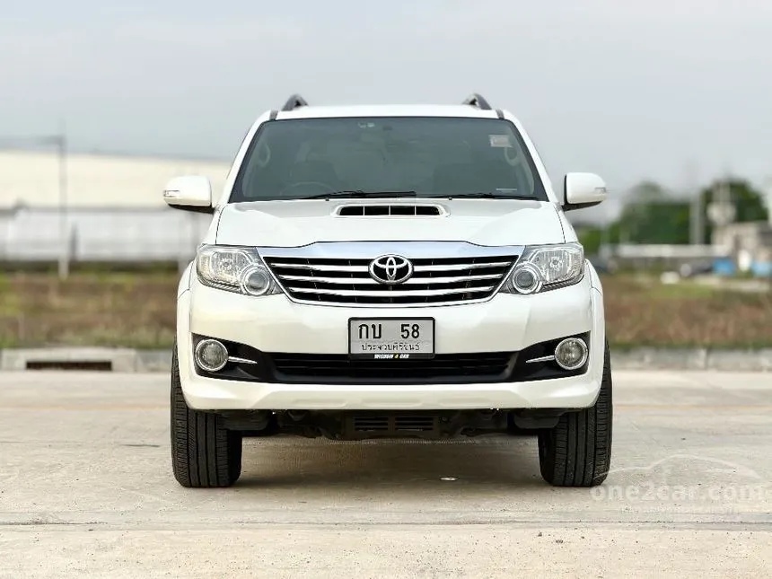 2015 Toyota FORTUNER V SUV