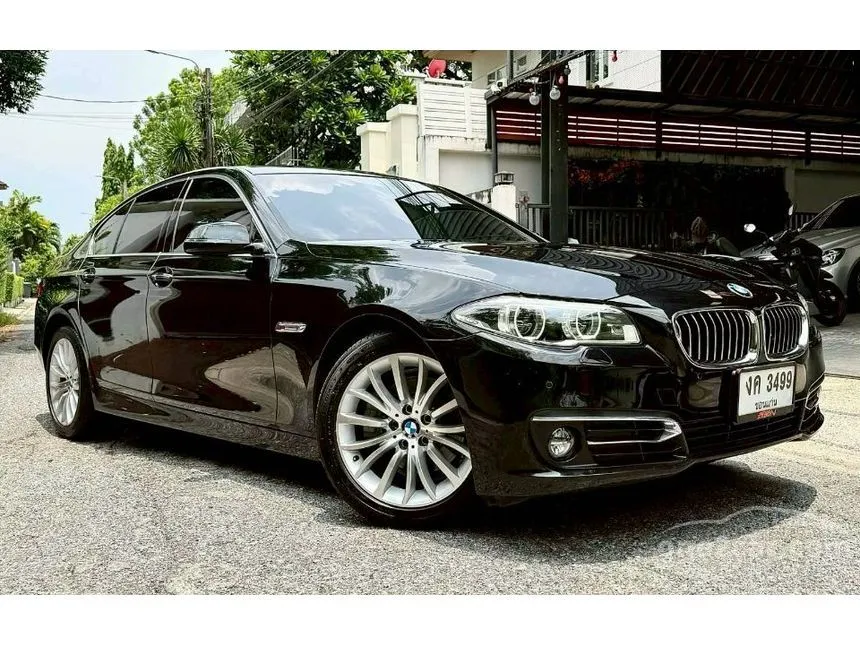 2016 BMW 525d Luxury Sedan