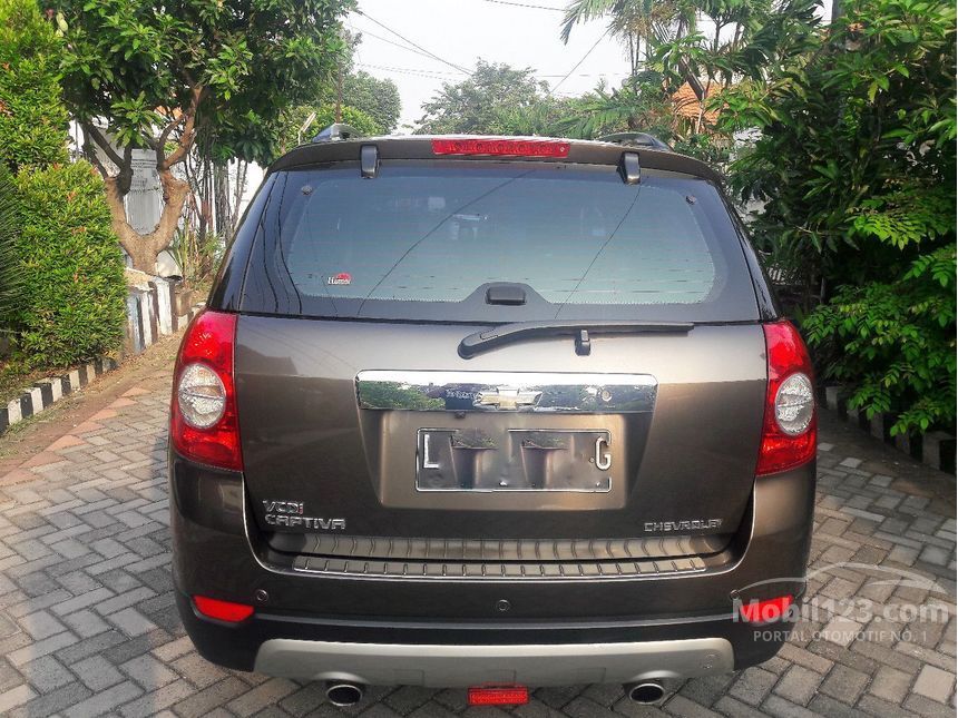 Jual Mobil  Chevrolet Captiva 2012 Pearl White 2 0 di Jawa 