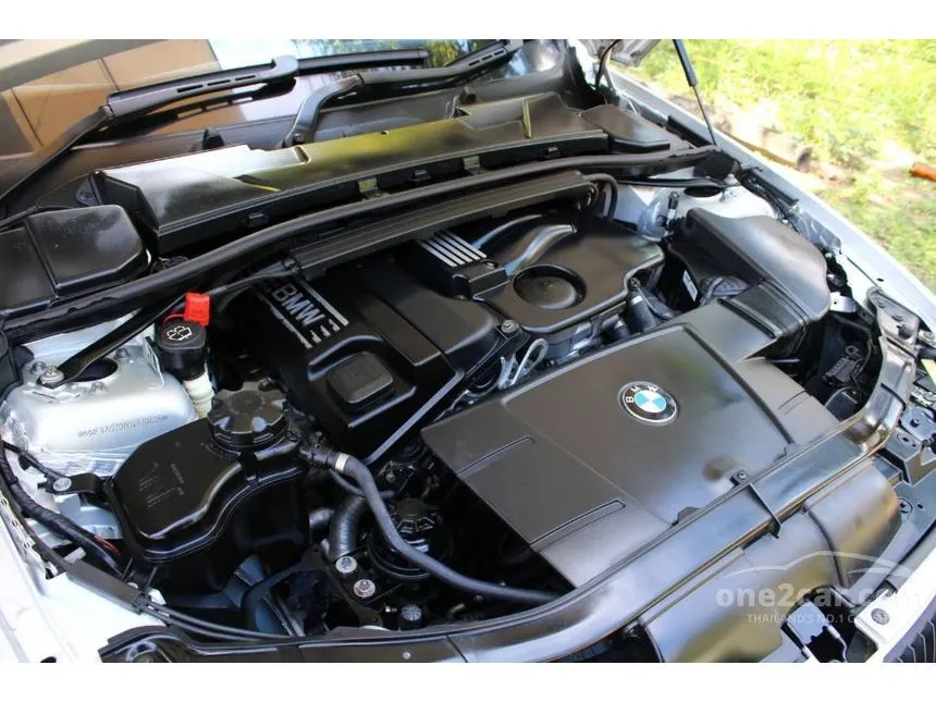 2008 BMW 320i SE Sedan