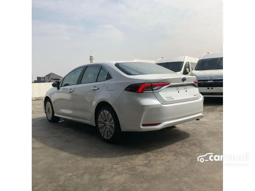 2024 Toyota Corolla Altis HYBRID Sedan