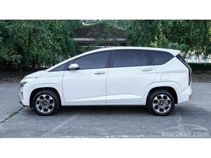 2023 Hyundai Stargazer Smart Wagon