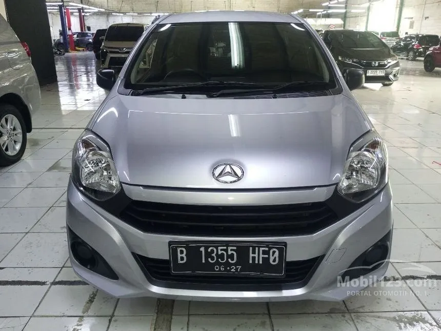 Jual Mobil Daihatsu Ayla 2022 D+ 1.0 di Jawa Barat Manual Hatchback Silver Rp 95.000.000