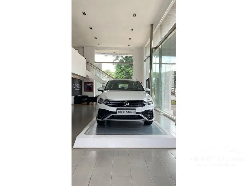 Jual Mobil Volkswagen Tiguan 2023 TSI ALLSPACE 1.4 di DKI Jakarta Automatic SUV Putih Rp 750.000.000
