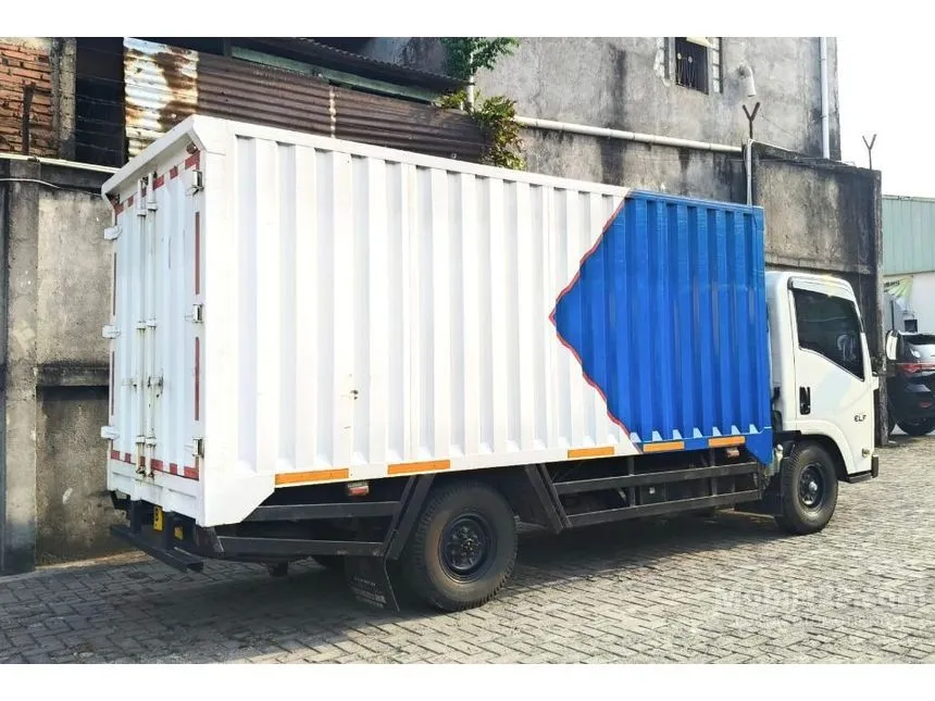 2025 Isuzu Elf NLR L Truck