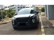 2022 Hyundai Palisade 2.2 Signature SUV hitam interior white