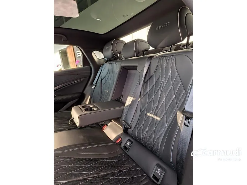 2025 BYD Seal Performance AWD Sedan