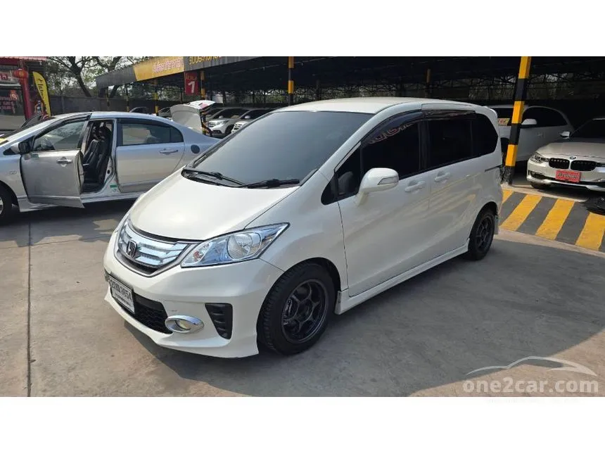 2013 Honda FREED EL Wagon