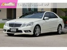 2011 Mercedes-Benz E200 1.8 W212 (ปี 10-16) CGI BlueEFFICIENCY Sedan