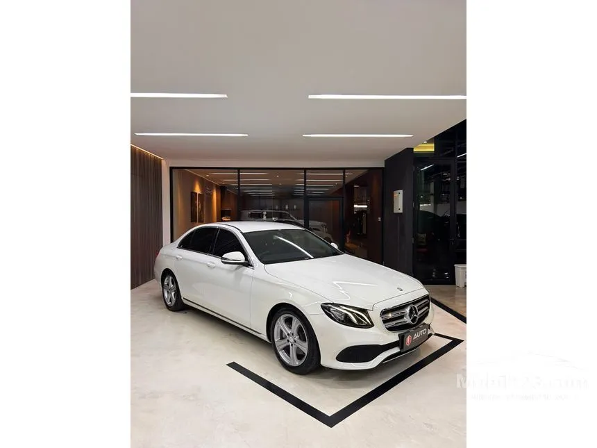 2017 Mercedes-Benz E250 Avantgarde CKD Sedan