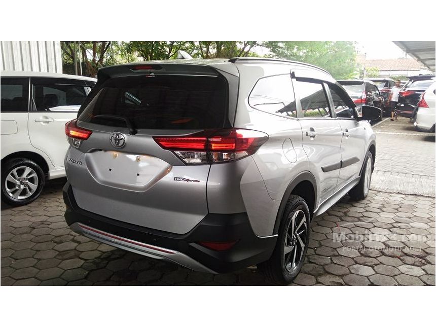 Jual Mobil Toyota Rush 2018 TRD Sportivo 1.5 di Jawa Timur Jual Mobil Toyota Rush 2018 TRD Sportivo 1.5 di Jawa Timur